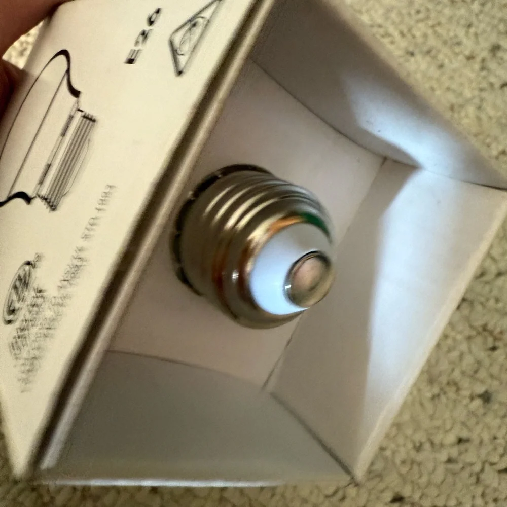 NEW ikea E26 LED Light Bulb 6.3 watts
